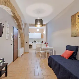 roma-colosseum-apartment.it-romehotels.com/