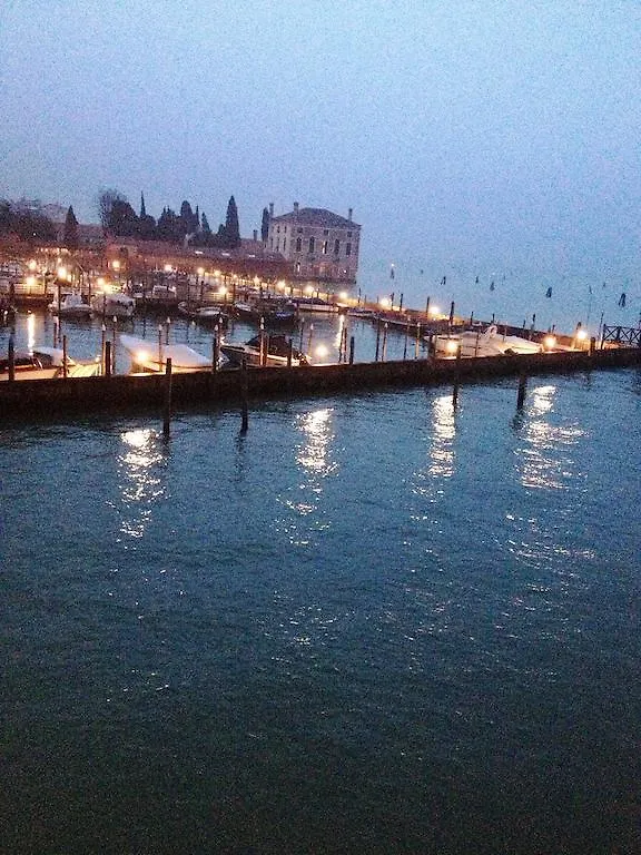 Harry'S Canal View Venice 0*,